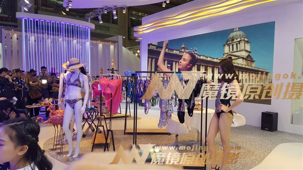 图片[3]-【视觉冲击赛贴】一展俩模，迷人修长的美腿-流行馆