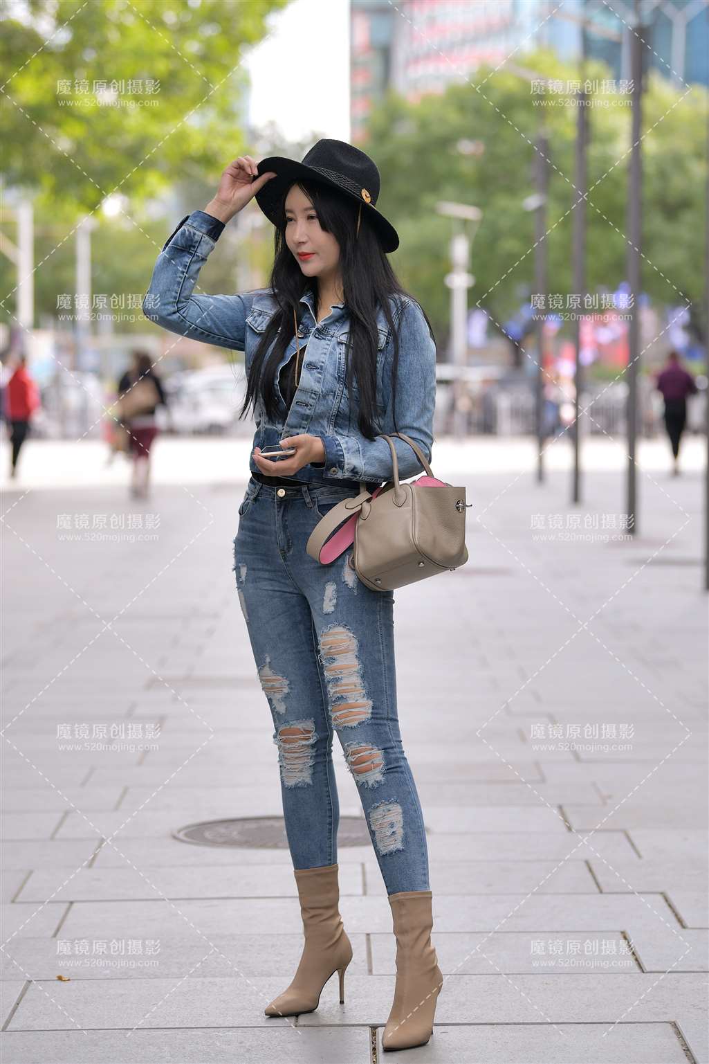 【红石赛帖】性感牛仔少妇-流行馆