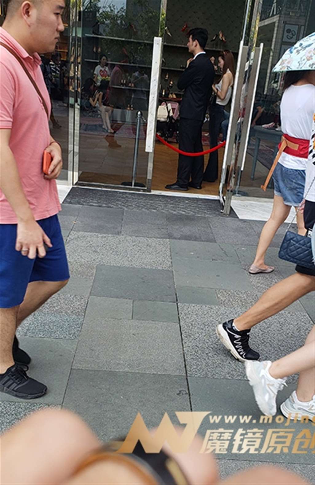 图片[3]-【凯恩赛帖】修长牛仔少妇-流行馆