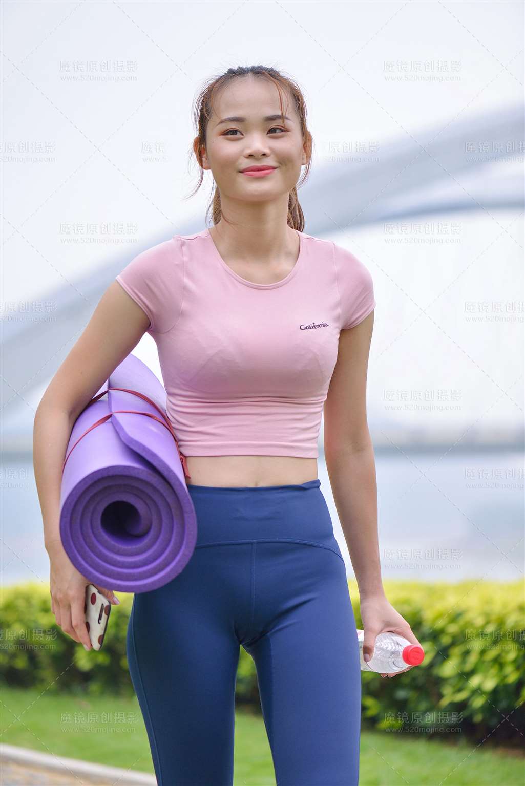 【哈曼模拍作品】美的这么不沾风尘-瑜伽小妹-流行馆