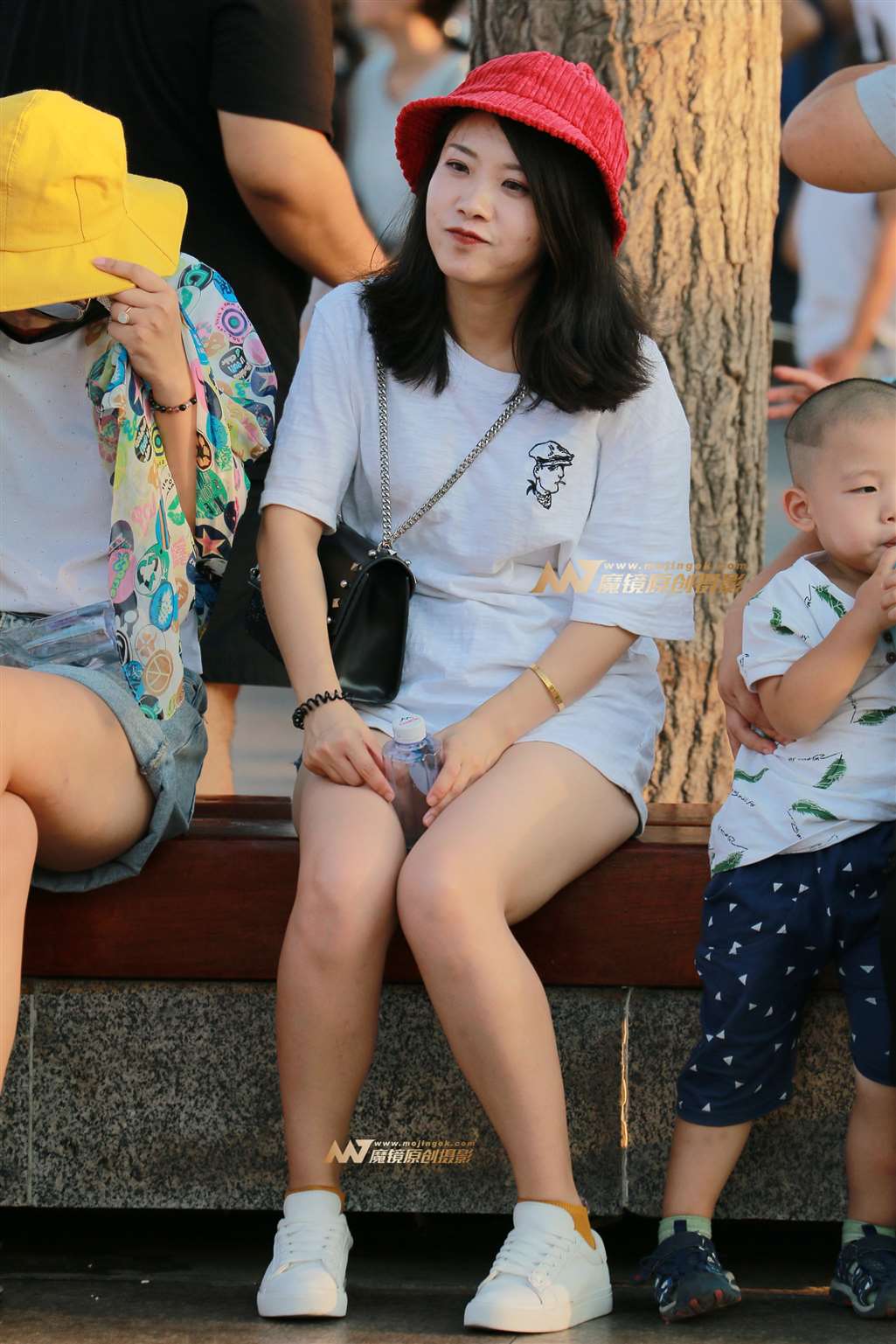 图片[4]-热裤小美女-流行馆