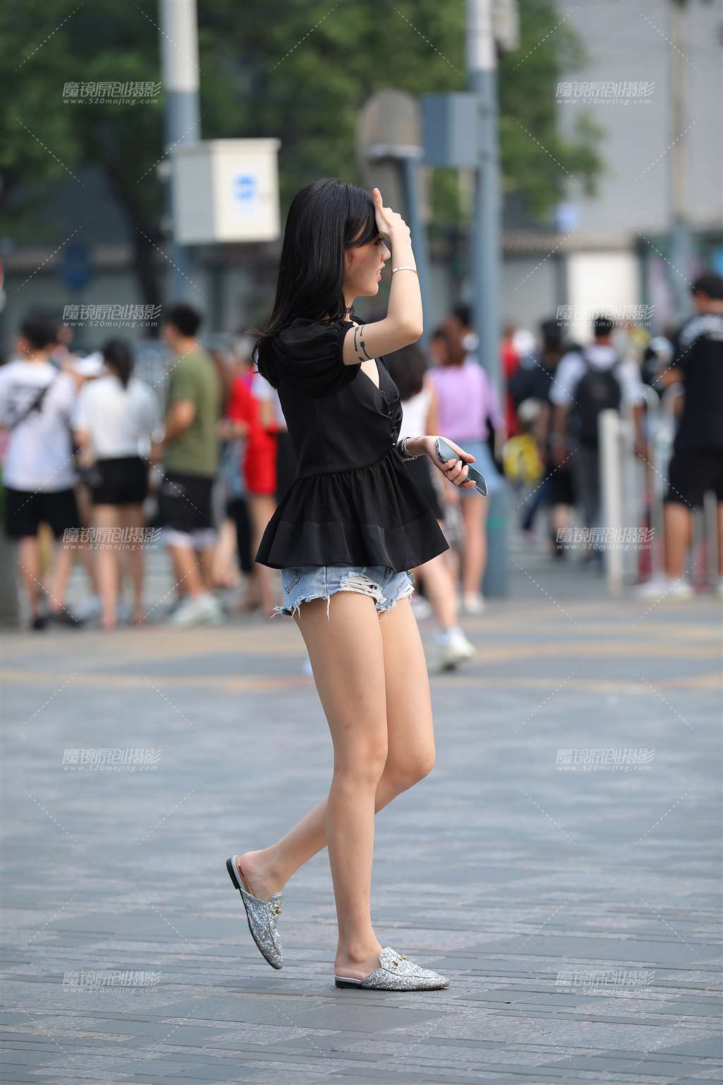 图片[3]-纤细的美腿，热裤小月牙美女-流行馆