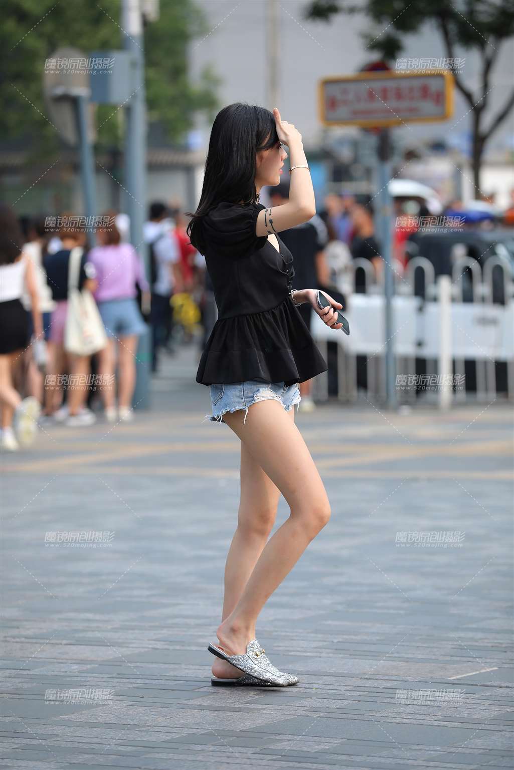 图片[5]-纤细的美腿，热裤小月牙美女-流行馆