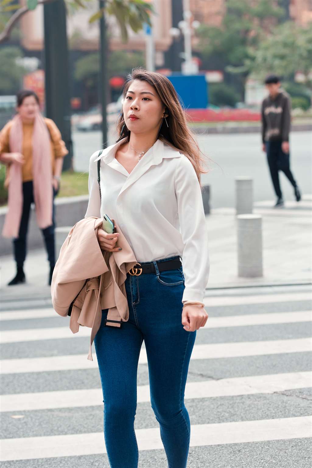 图片[4]-【御风街拍】丰硕的紧牛女郎-流行馆
