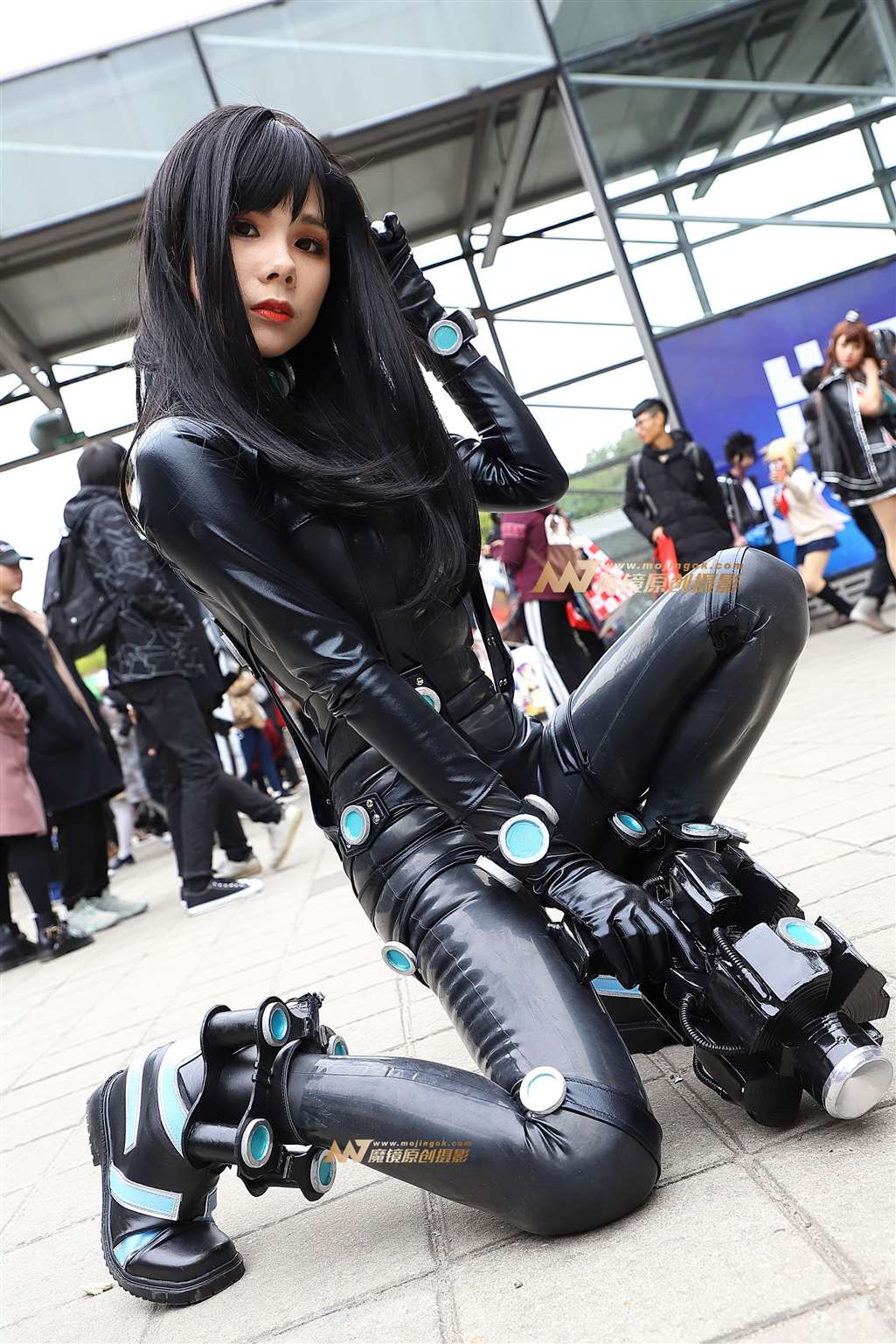 图片[4]-黑色紧身皮衣coser-流行馆