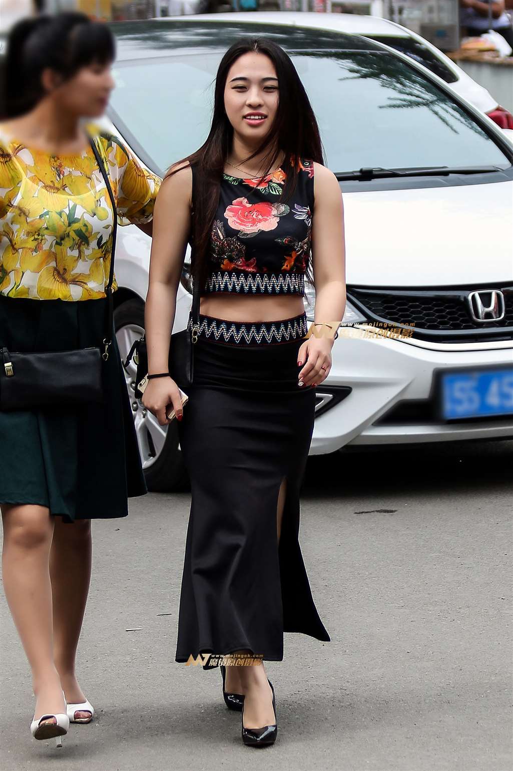 图片[5]-第1341篇极品裹身裙美女-流行馆