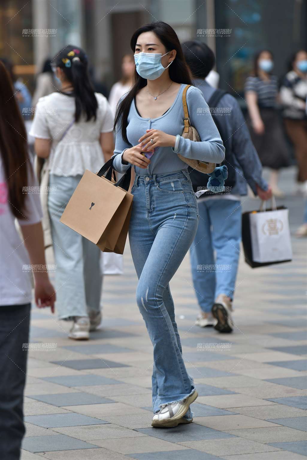 图片[5]-逛街牛仔裤苗条美女-流行馆