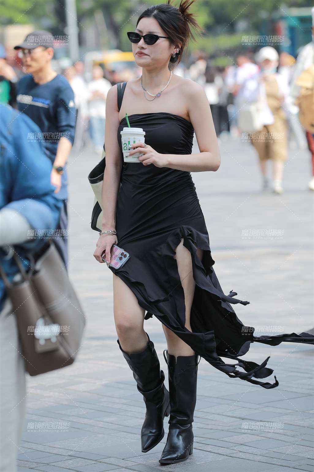 图片[4]-【玻璃街拍】黑裙-流行馆