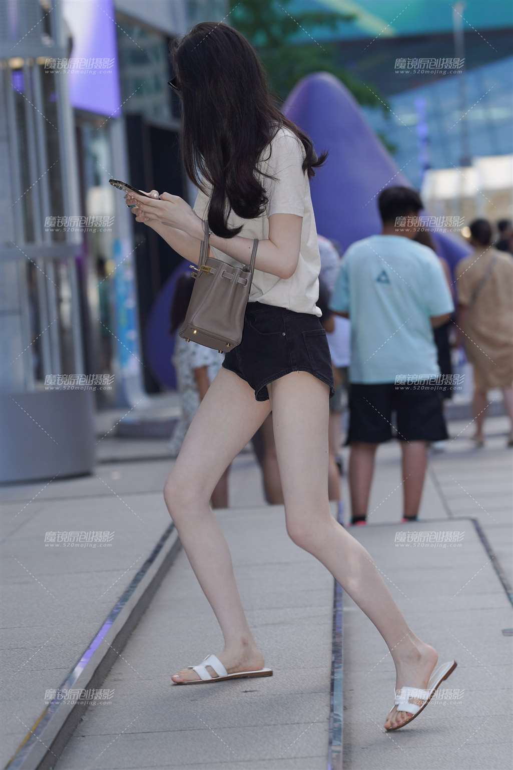 白皙大长腿-流行馆
