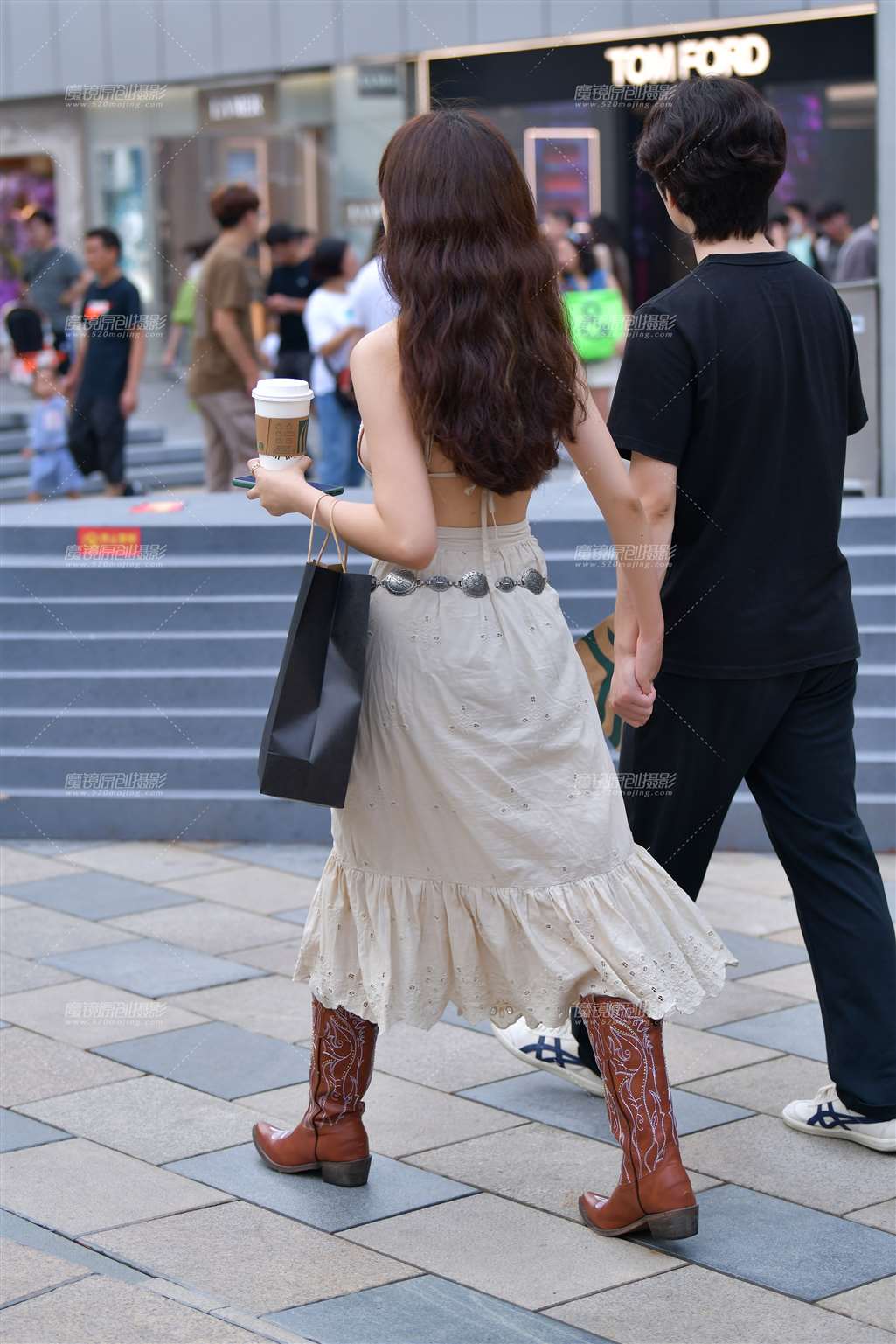 图片[3]-吊带裙养眼美女-流行馆