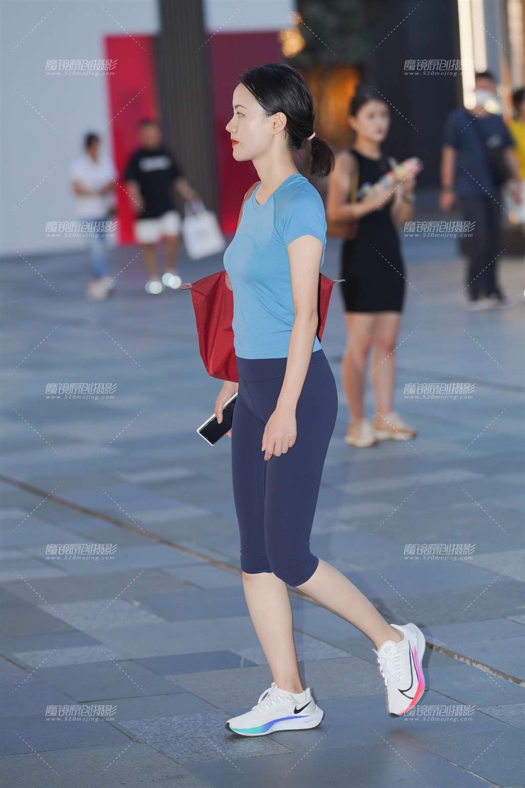 图片[3]-瑜伽女孩-流行馆