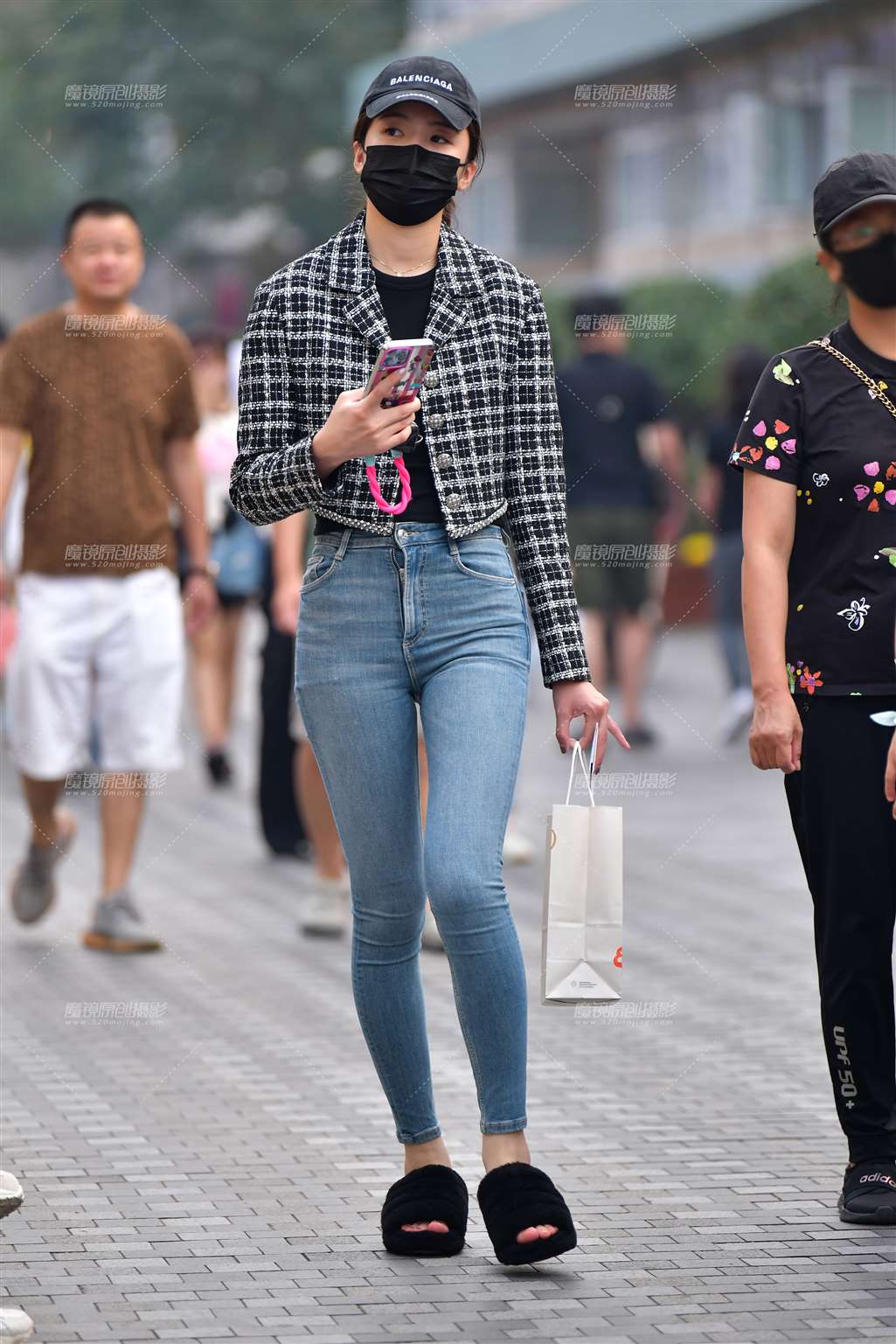 图片[4]-苗条紧身牛仔裤美女-流行馆