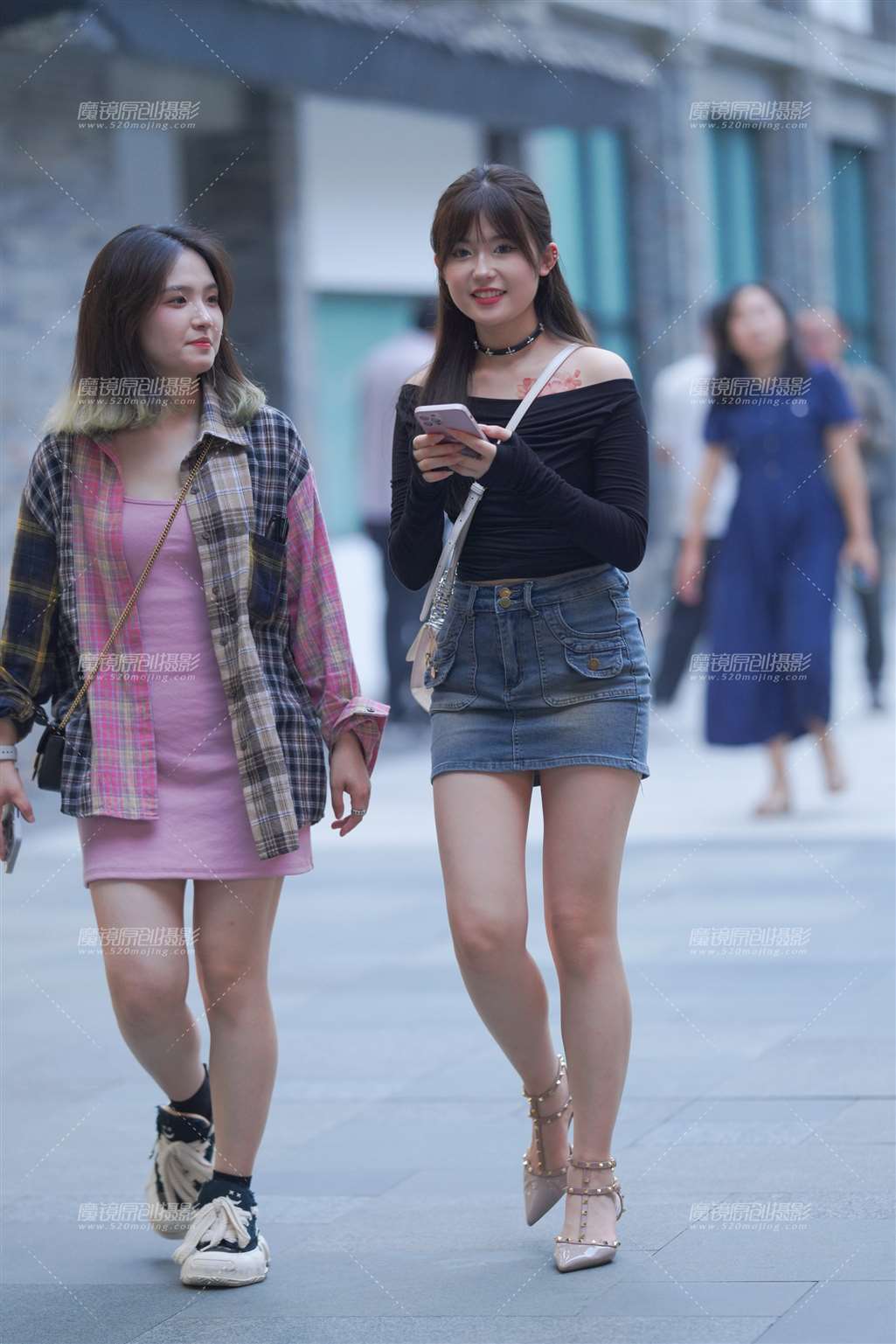 甜美女孩 白白净净-流行馆