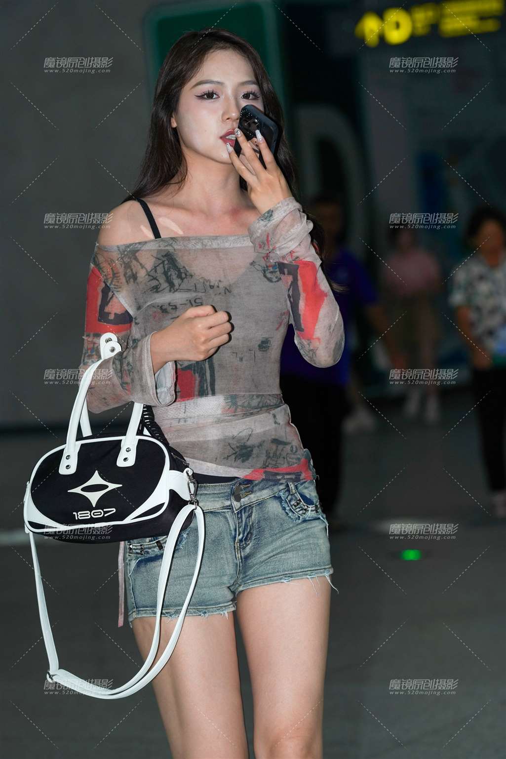 图片[5]-热裤美眉-流行馆