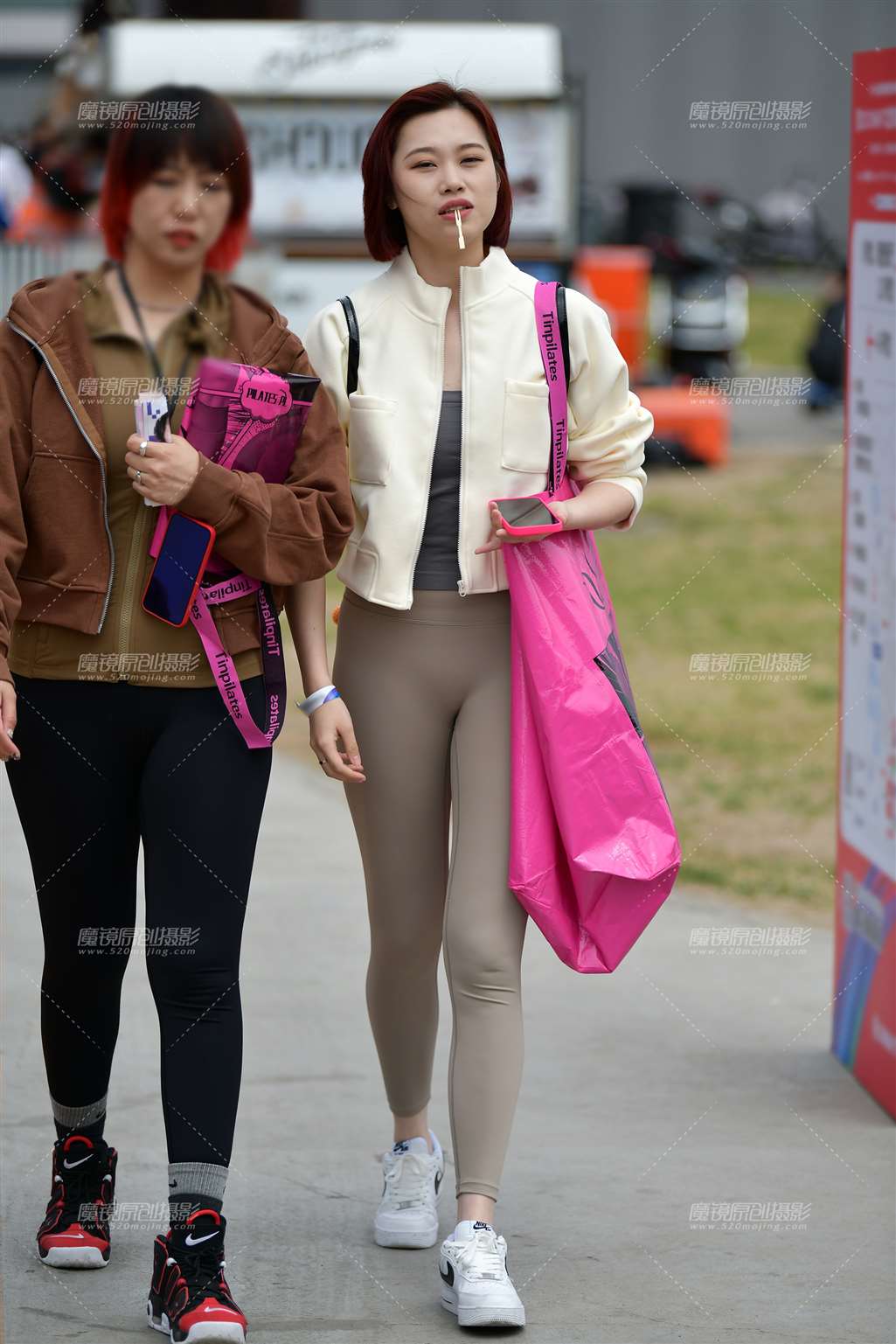 图片[5]-苗条紧身裤美女-流行馆