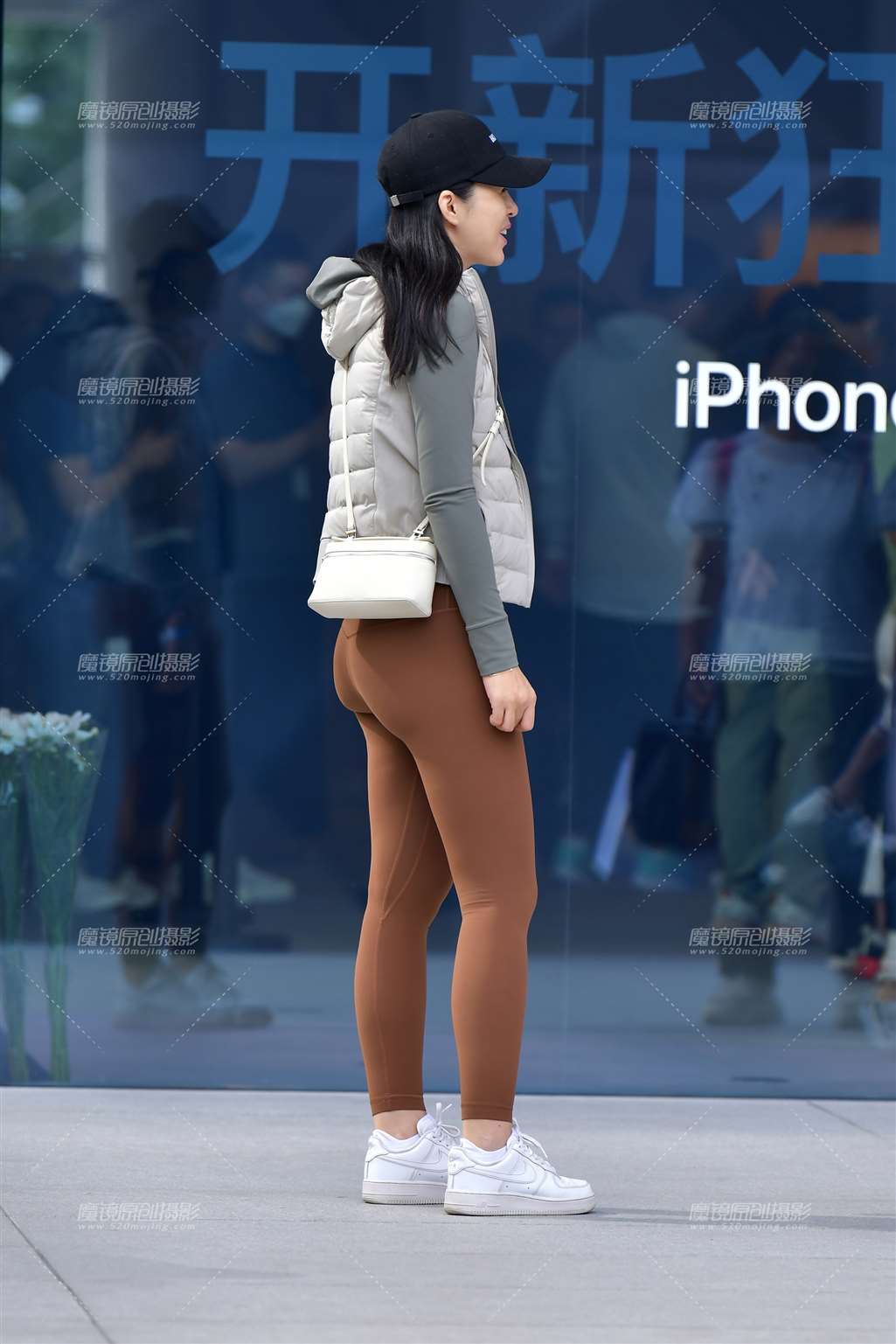 图片[4]-马甲紧身裤美女-流行馆