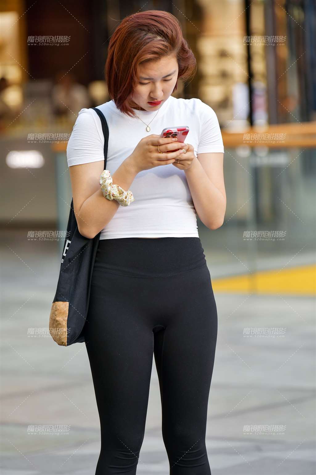 图片[5]-白衫紧身裤美女-流行馆