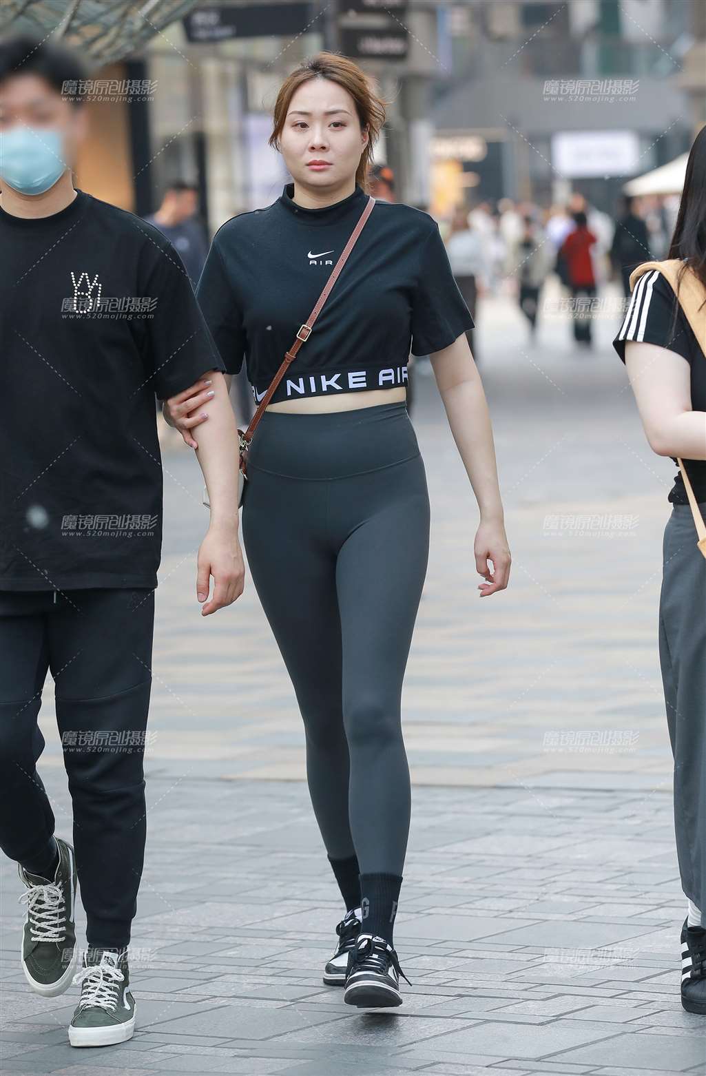 图片[3]-紧身瑜伽裤美女-流行馆