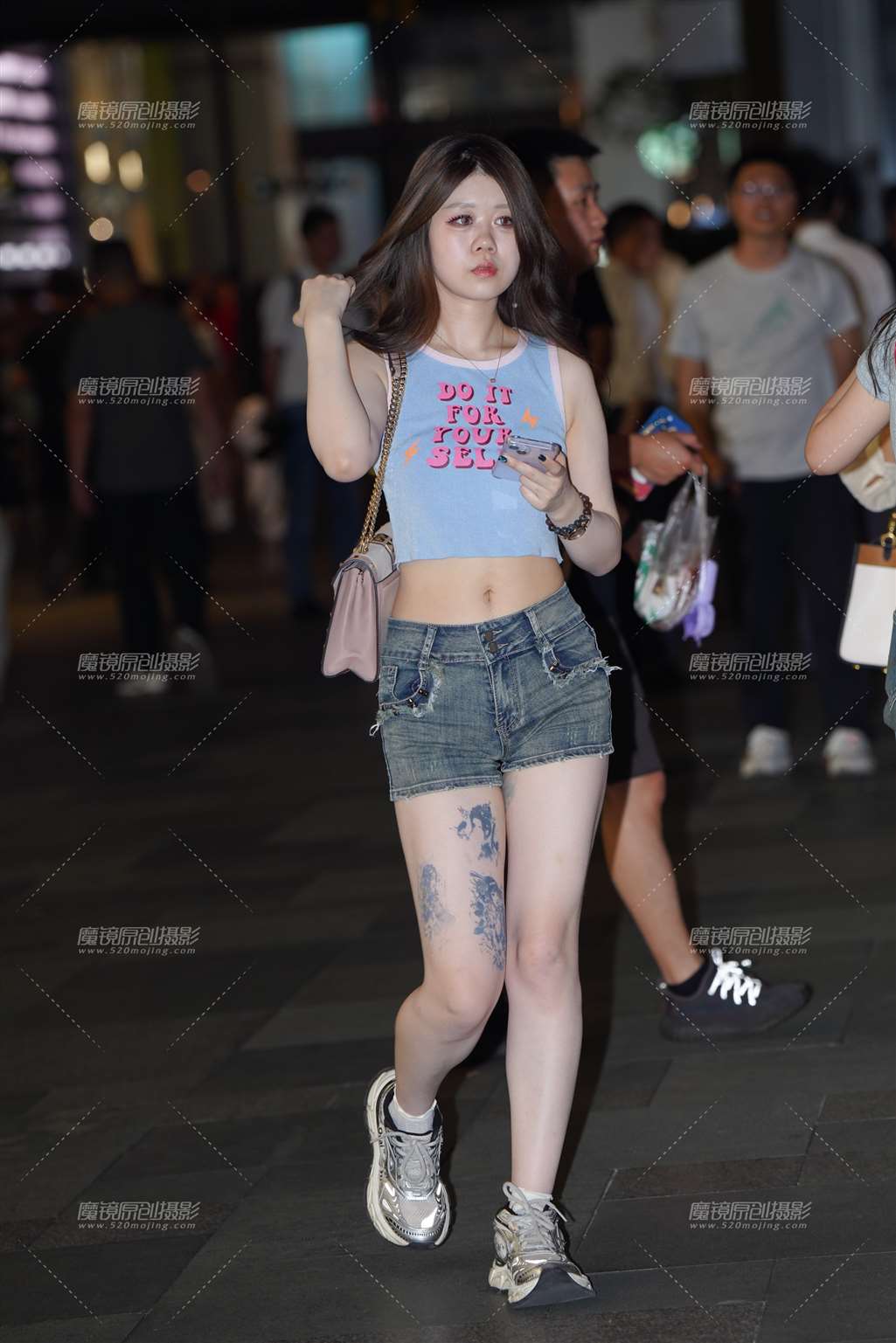 图片[3]-热裤小妹-流行馆