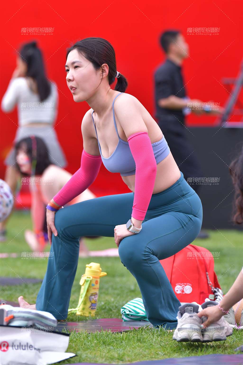 图片[4]-高挑白皙瑜伽美女-流行馆
