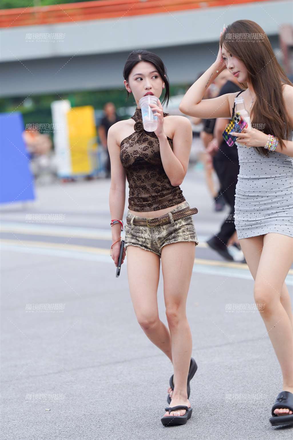 图片[4]-热裤美眉-流行馆