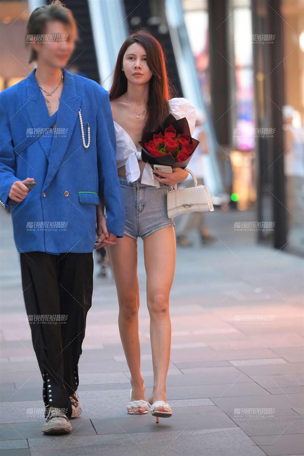 翘臀女友-流行馆
