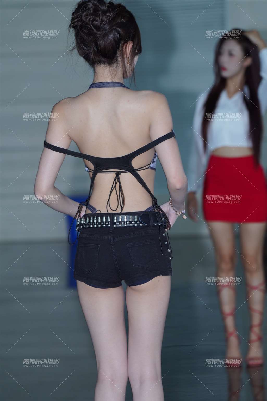图片[3]-玉背美腿-流行馆