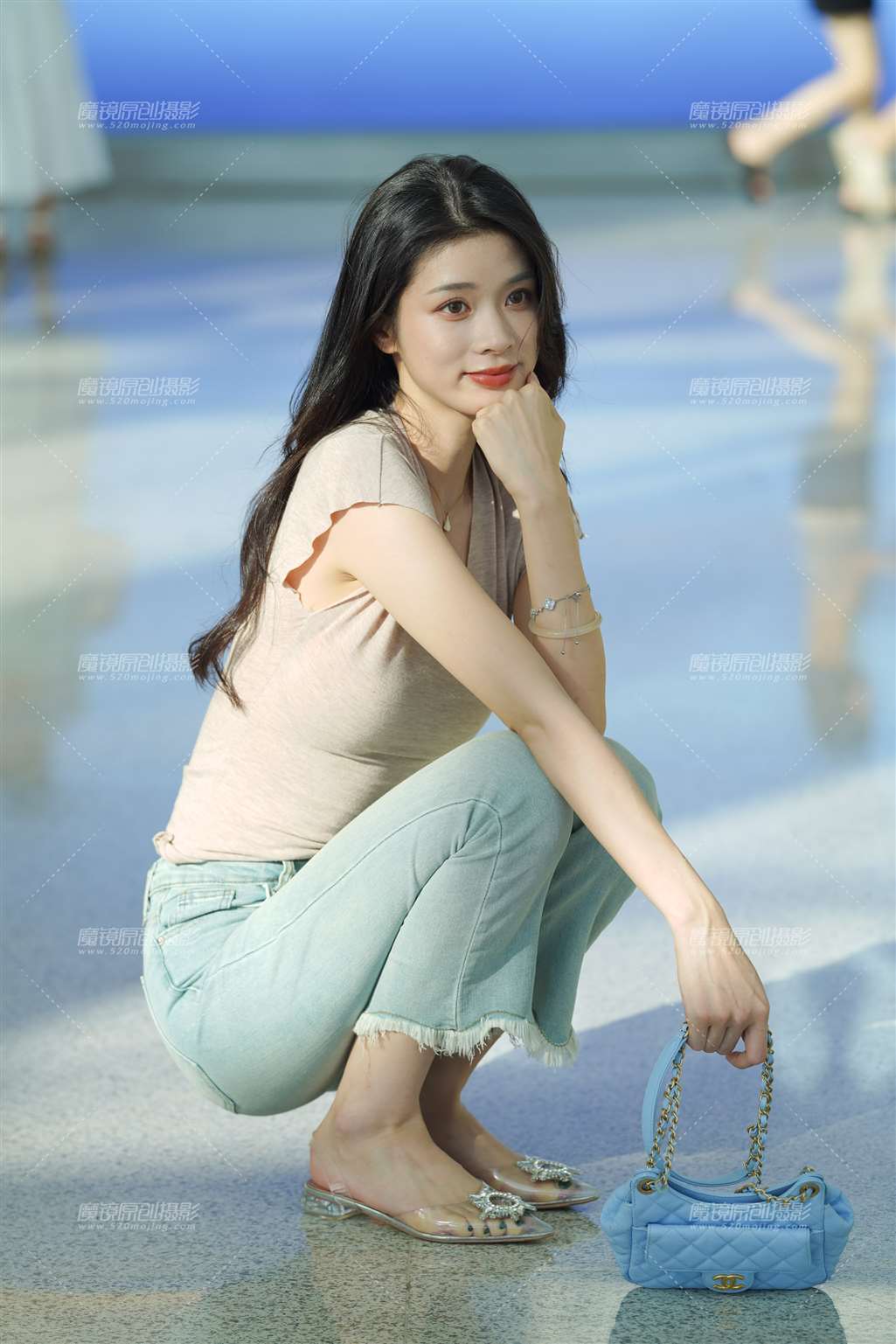 图片[2]-牛仔长腿气质美女-流行馆
