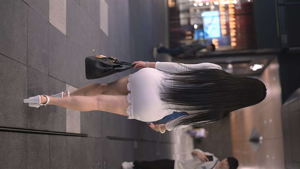 图片[3]-低胸美女高清视频纯享版-流行馆