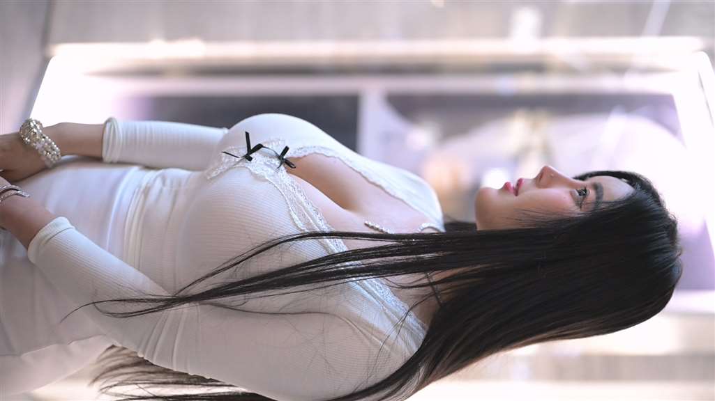 图片[5]-低胸美女高清视频纯享版-流行馆