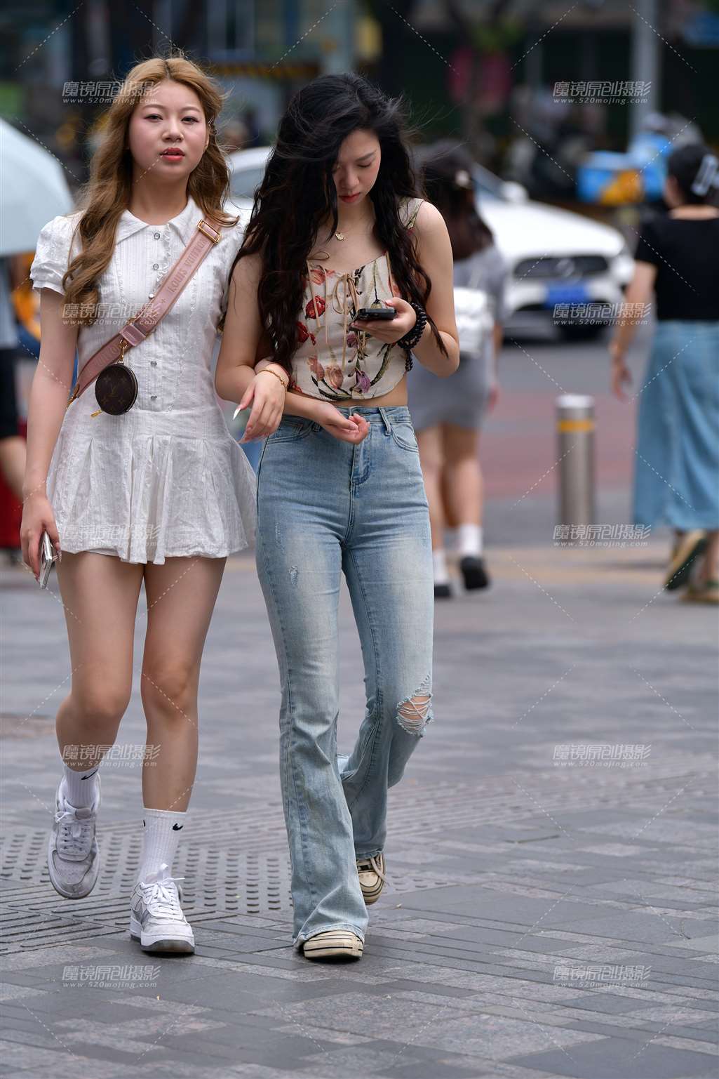 图片[5]-长发牛仔裤美女-流行馆