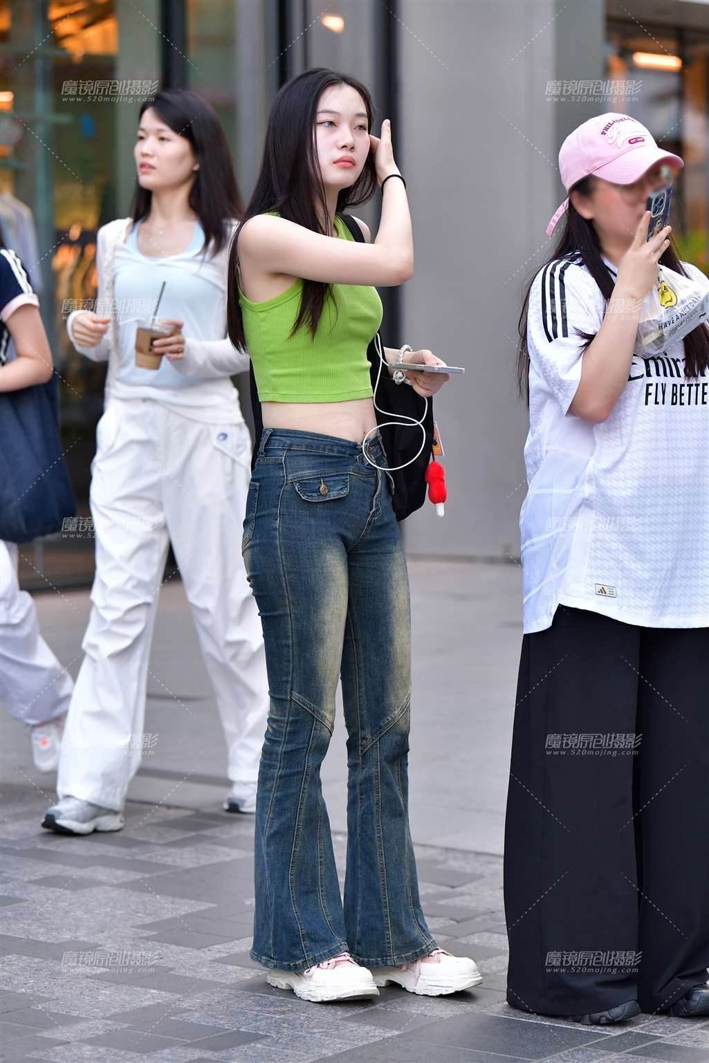 图片[3]-美瞳牛仔裤美女-流行馆