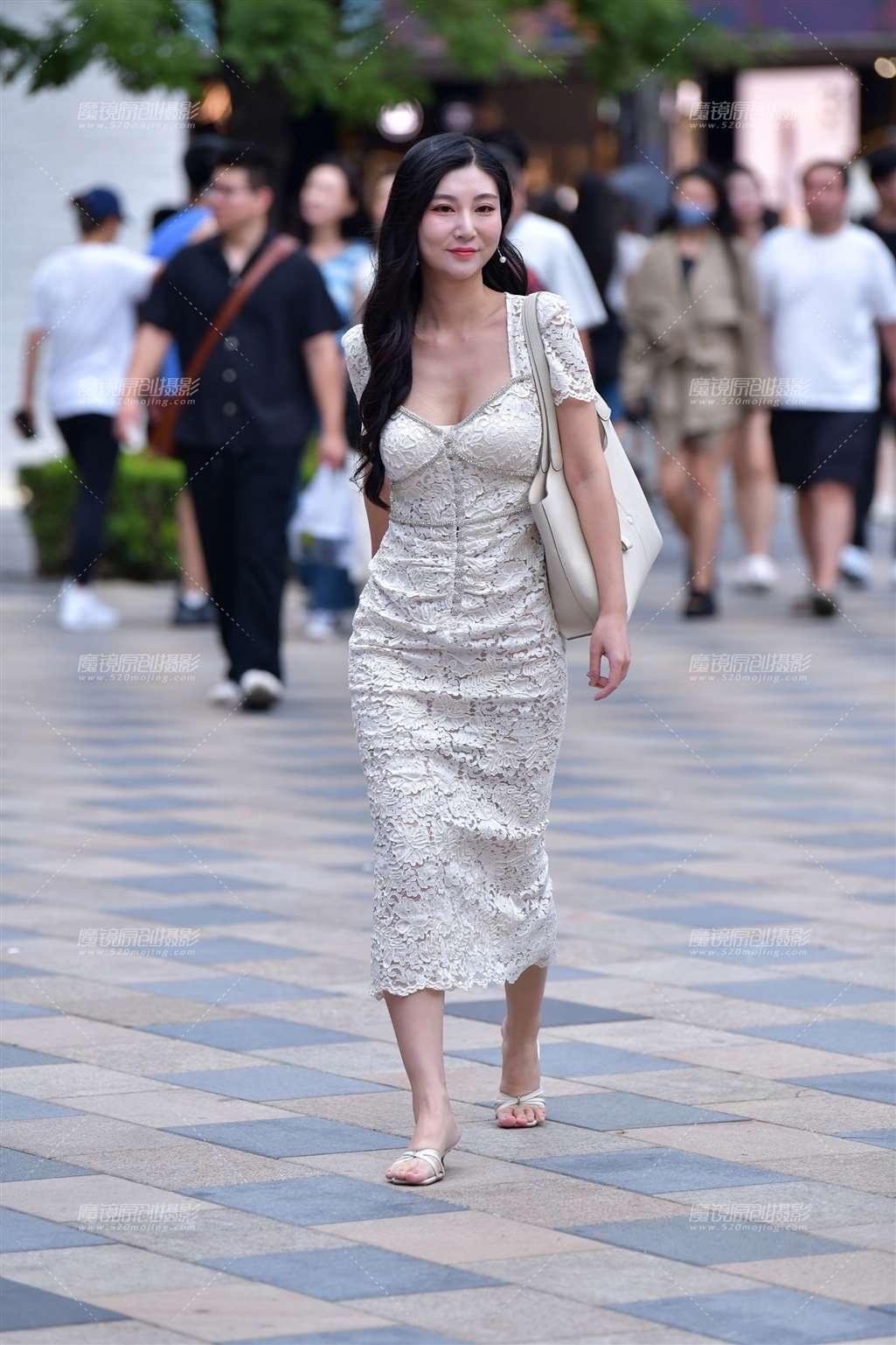 图片[5]-气质白长裙美女-流行馆