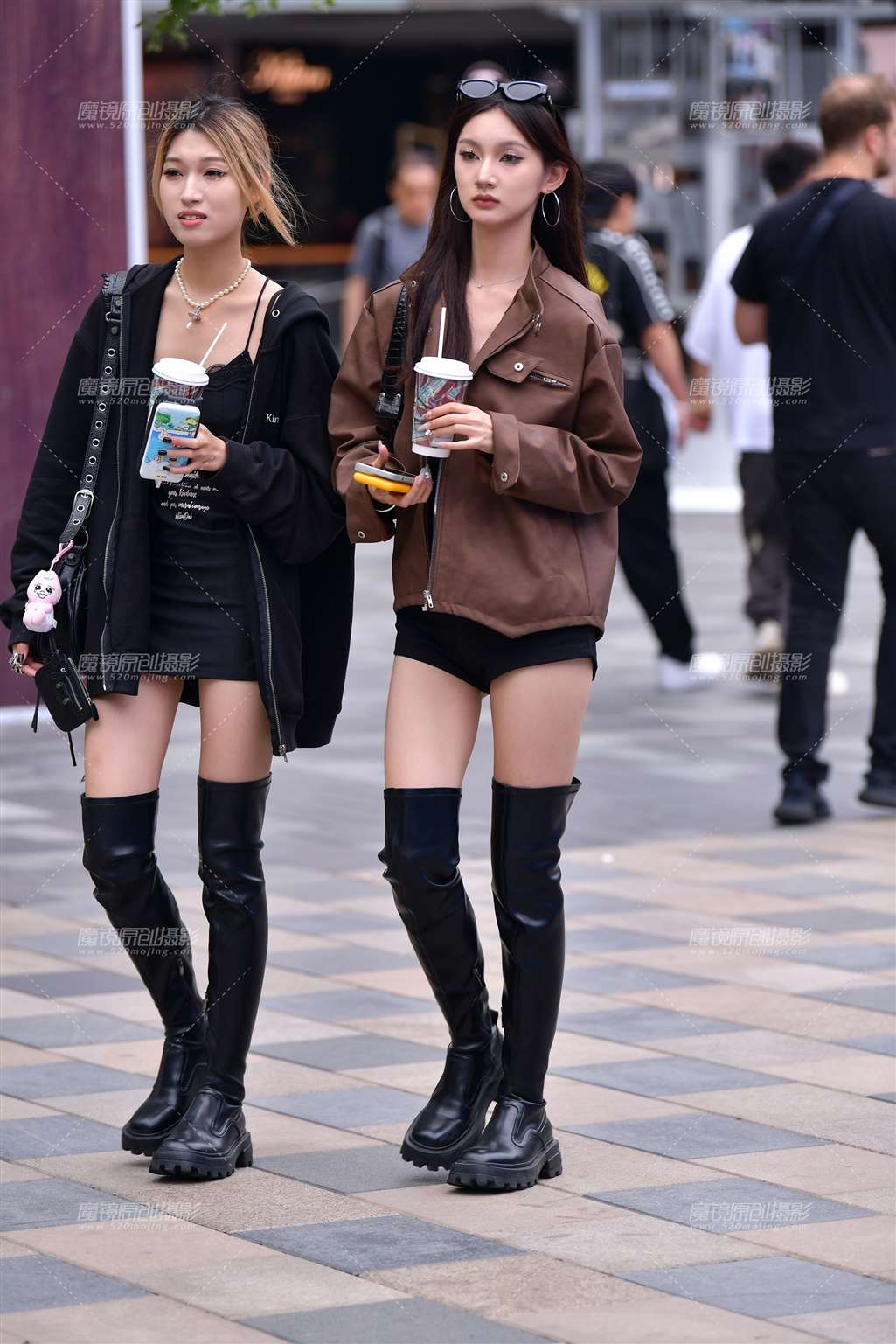 图片[5]-步伐一致长靴美女-流行馆