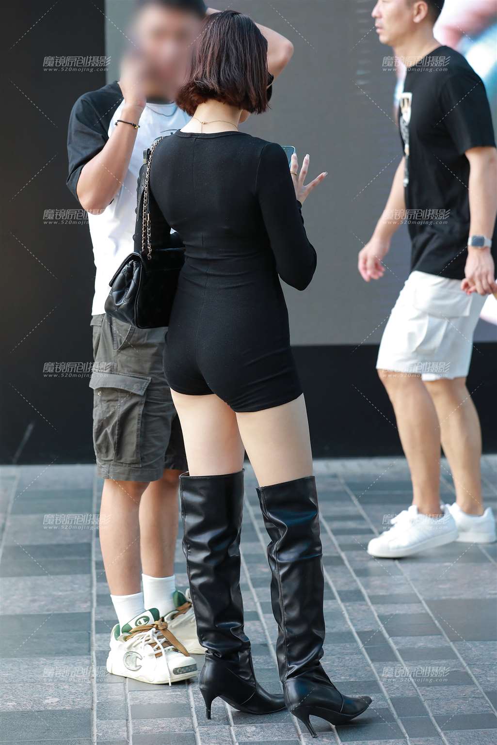 图片[2]-黑色连体热裤女友-流行馆