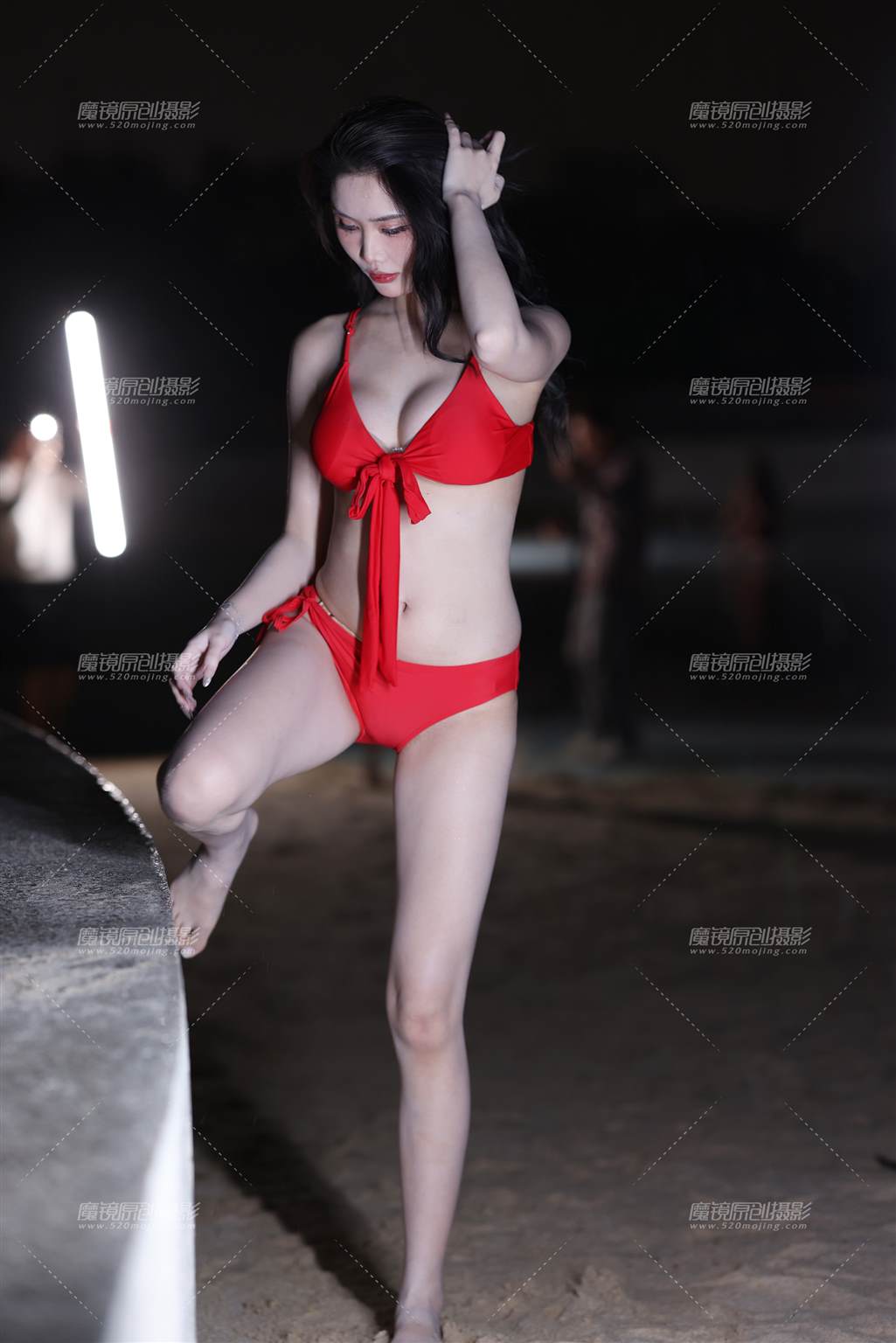 图片[4]-极品红色比基尼白皙美模小思佳-流行馆