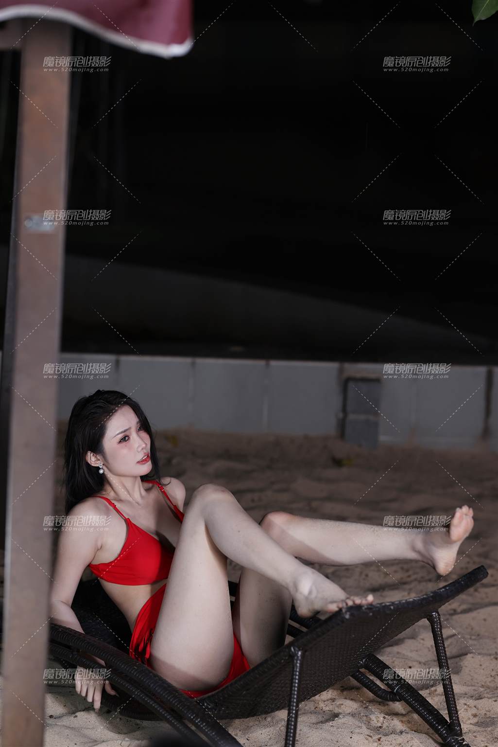 图片[2]-极品红色比基尼白皙美模小思佳-流行馆