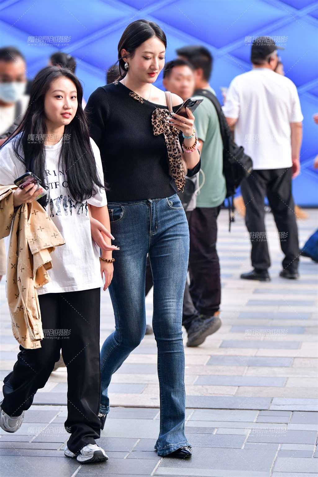 图片[4]-长腿苗条牛仔裤美女-流行馆