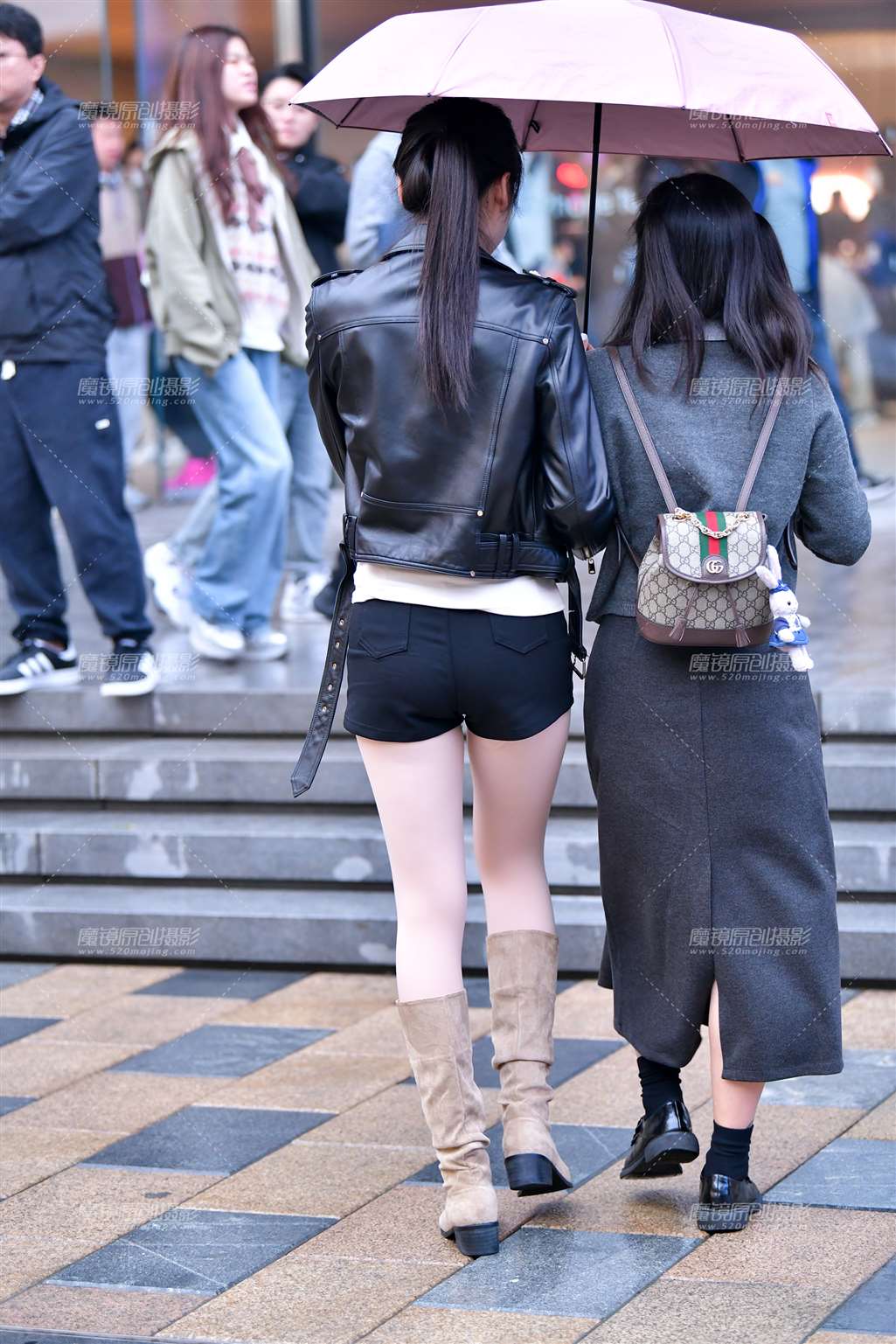 图片[2]-高挑肉丝长靴美女-流行馆