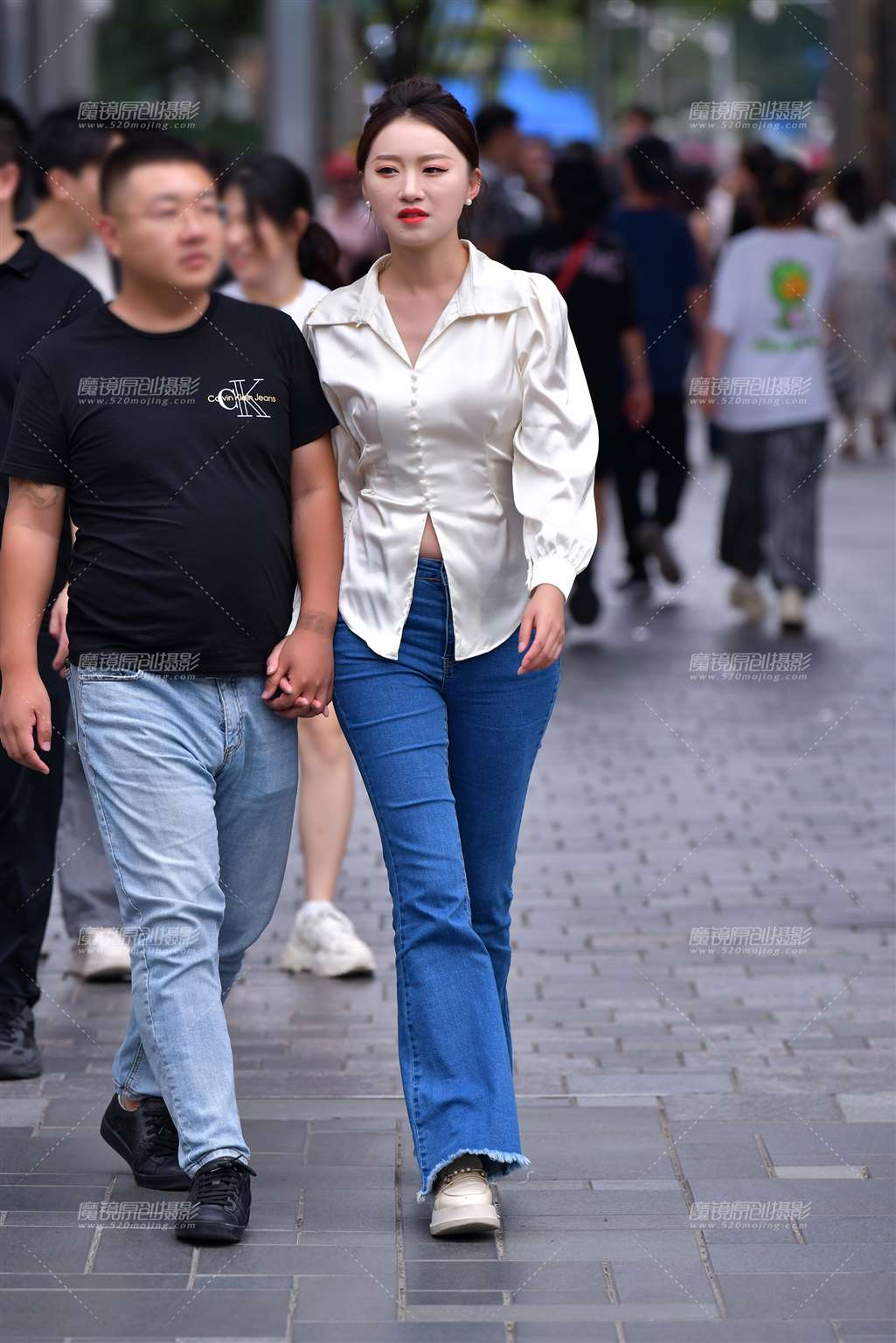 图片[5]-白皙高挑牛仔裤美女-流行馆