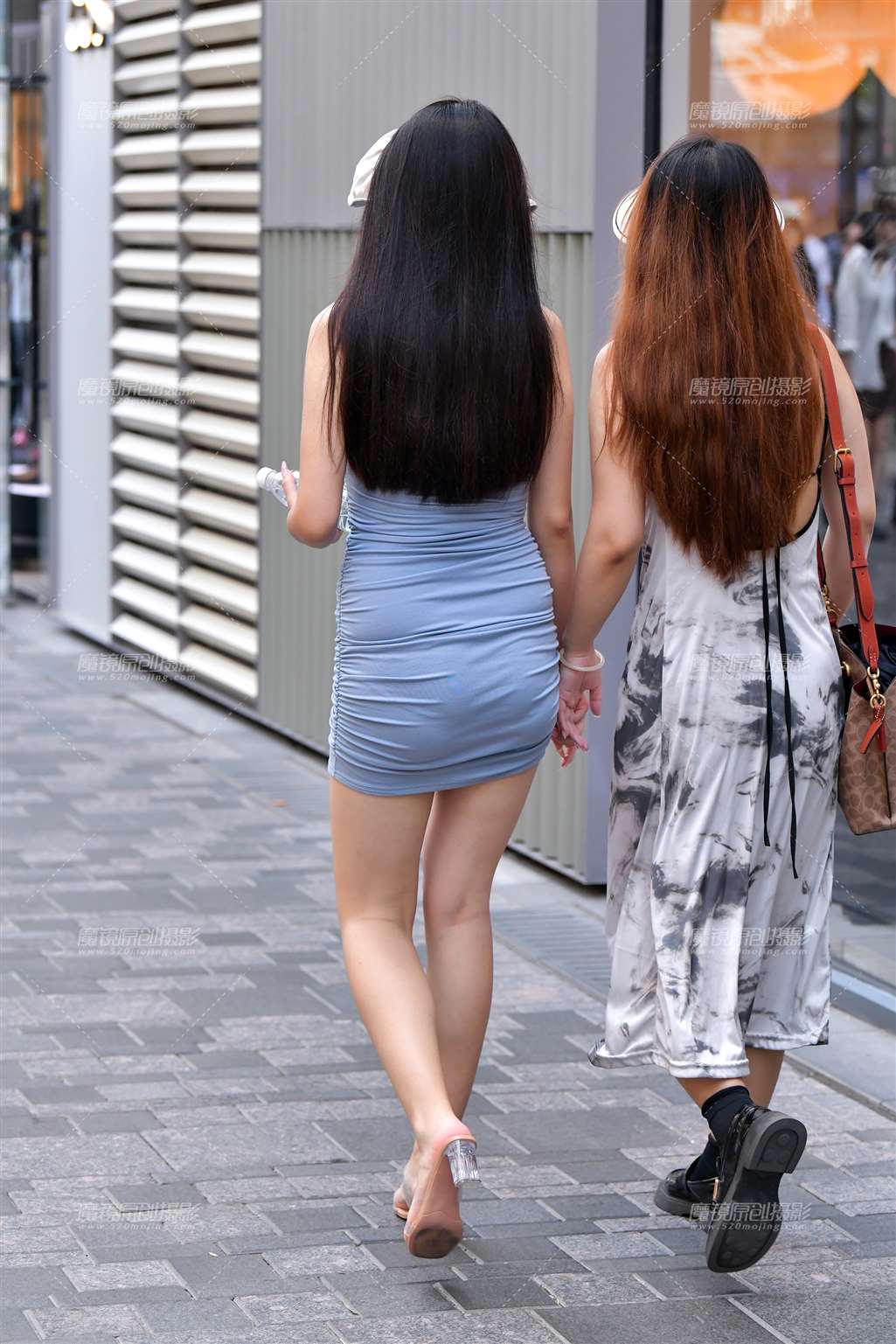 图片[4]-连衣短裙白皙吊带美女-流行馆