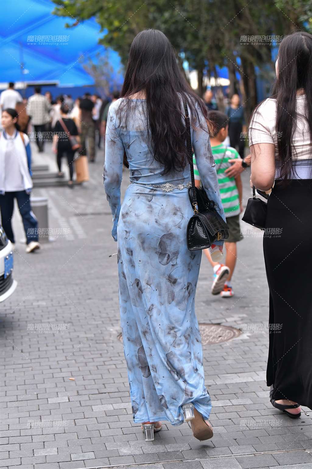 图片[2]-气质高挑纱裙美女-流行馆