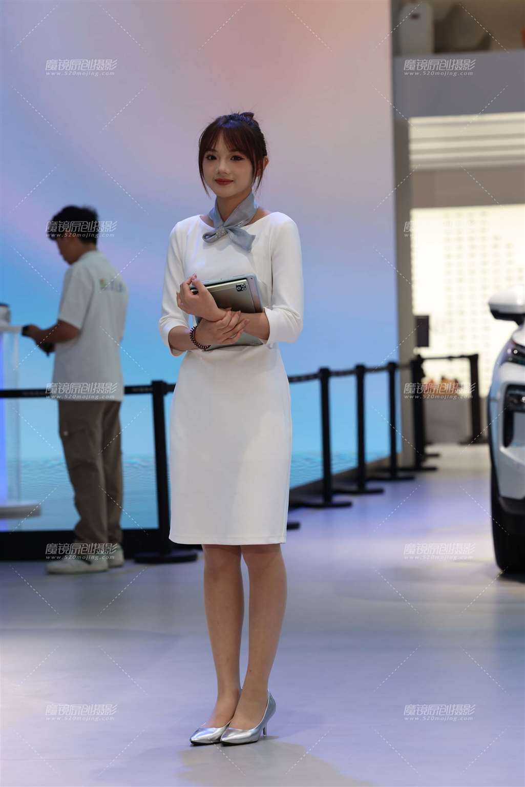 20241119甜美的女销售肉丝美腿-流行馆