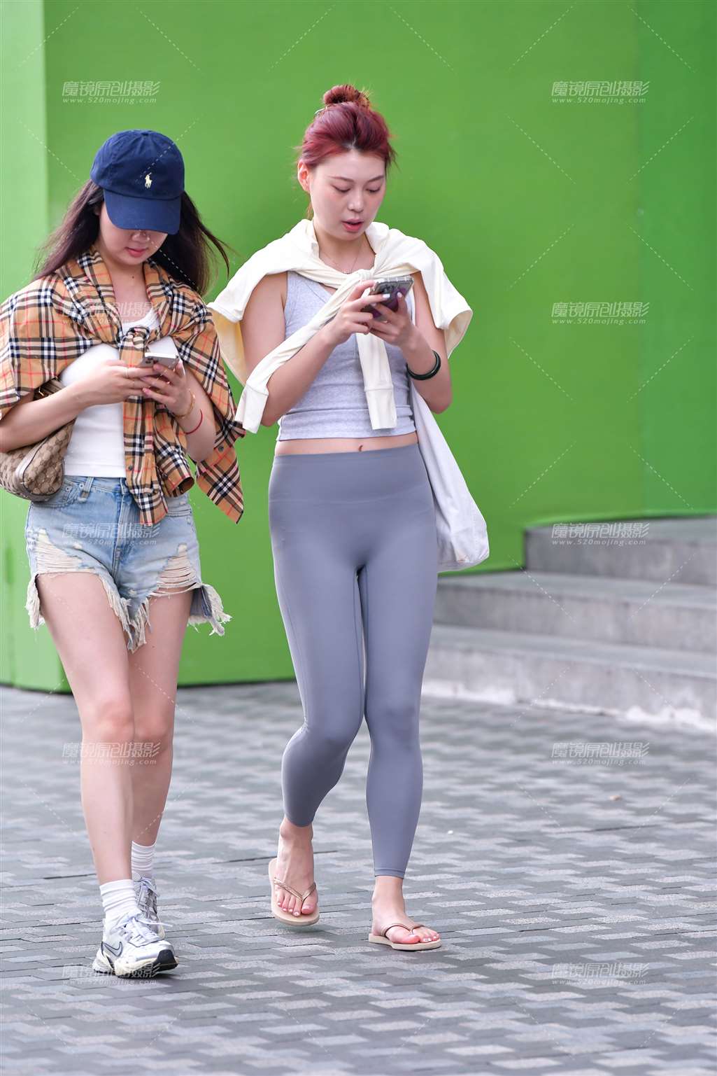 图片[5]-浅色瑜伽裤美女-流行馆
