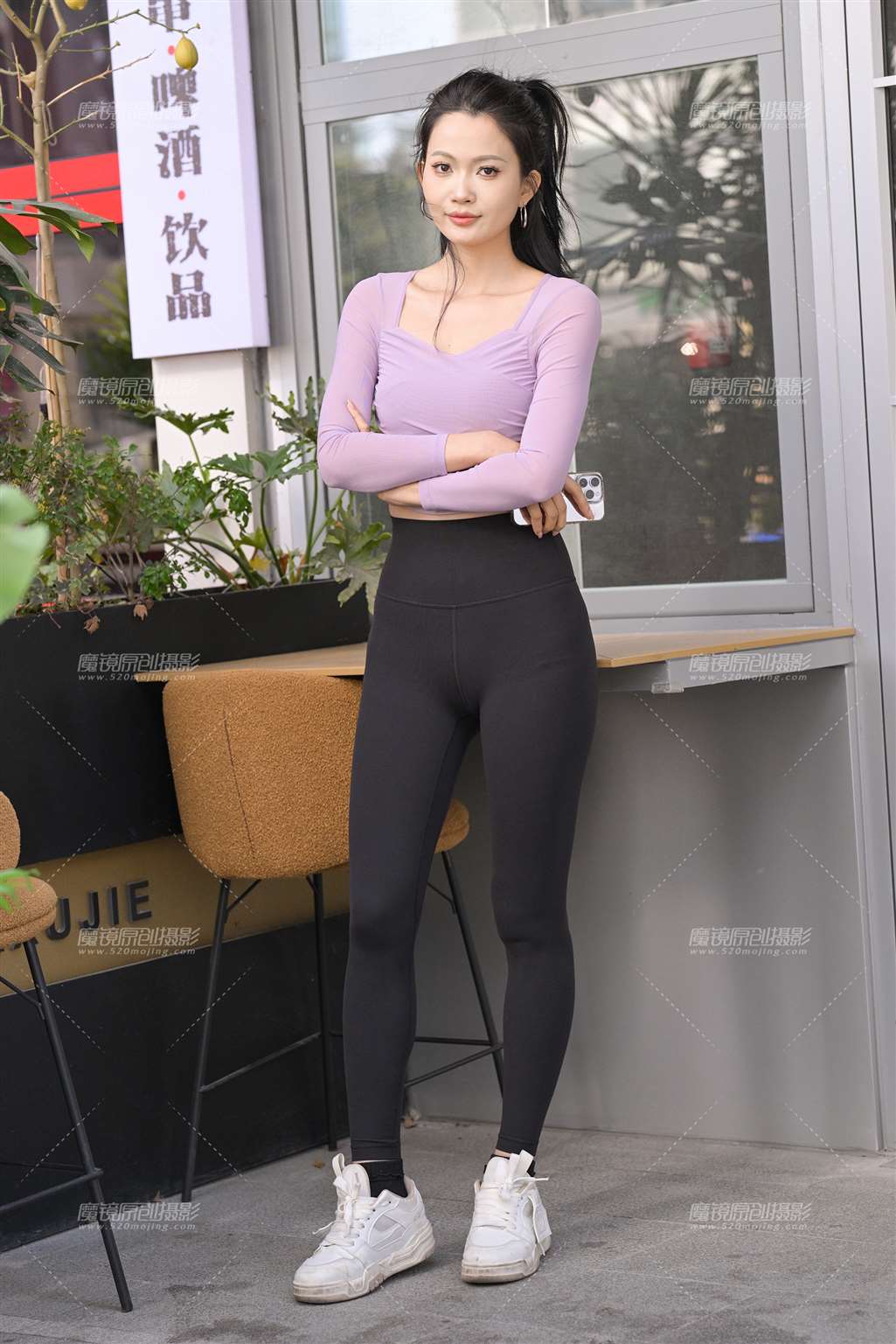 图片[4]-黑色瑜伽裤美女-流行馆