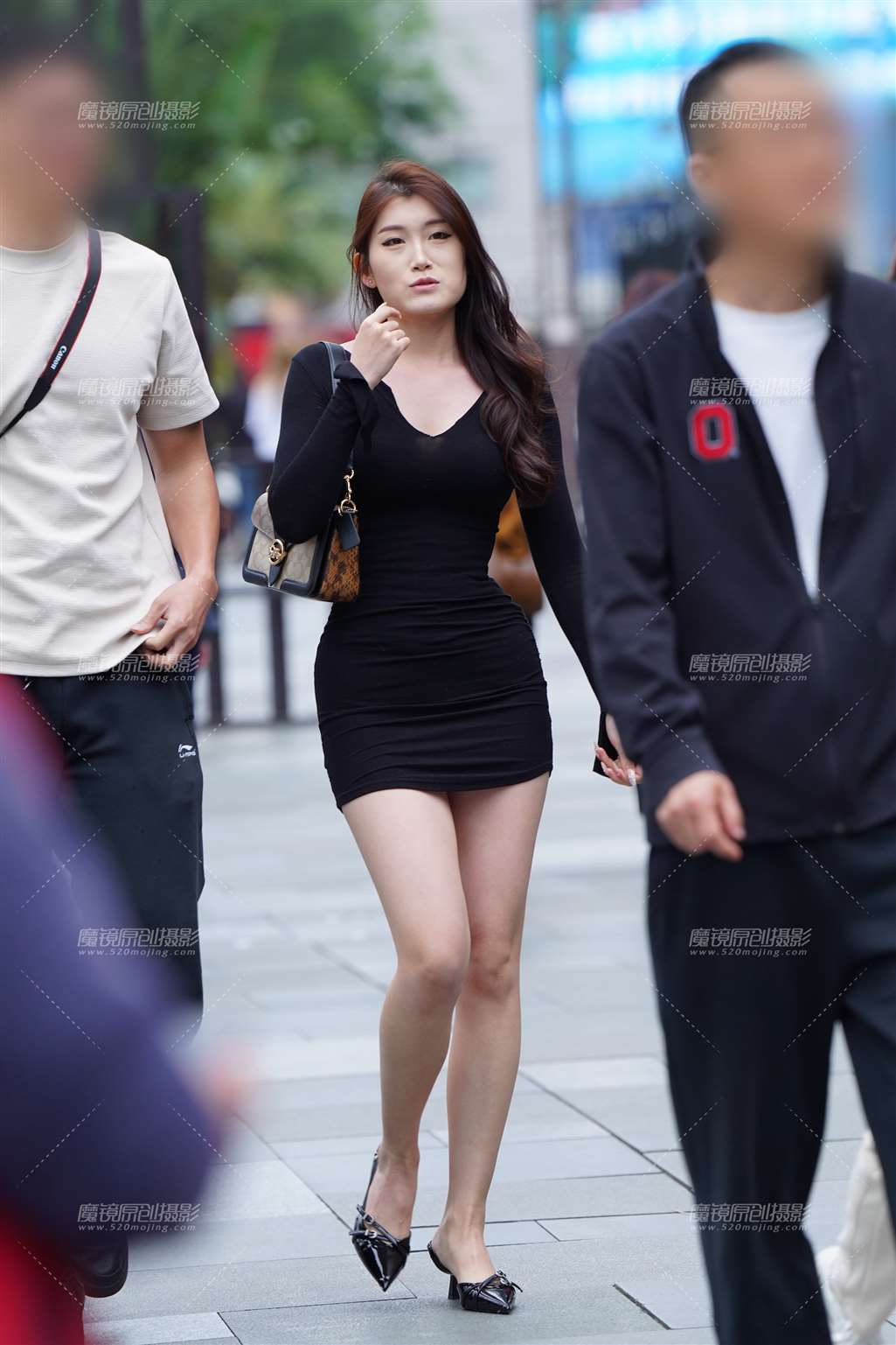 图片[4]-黑裙美腿-流行馆