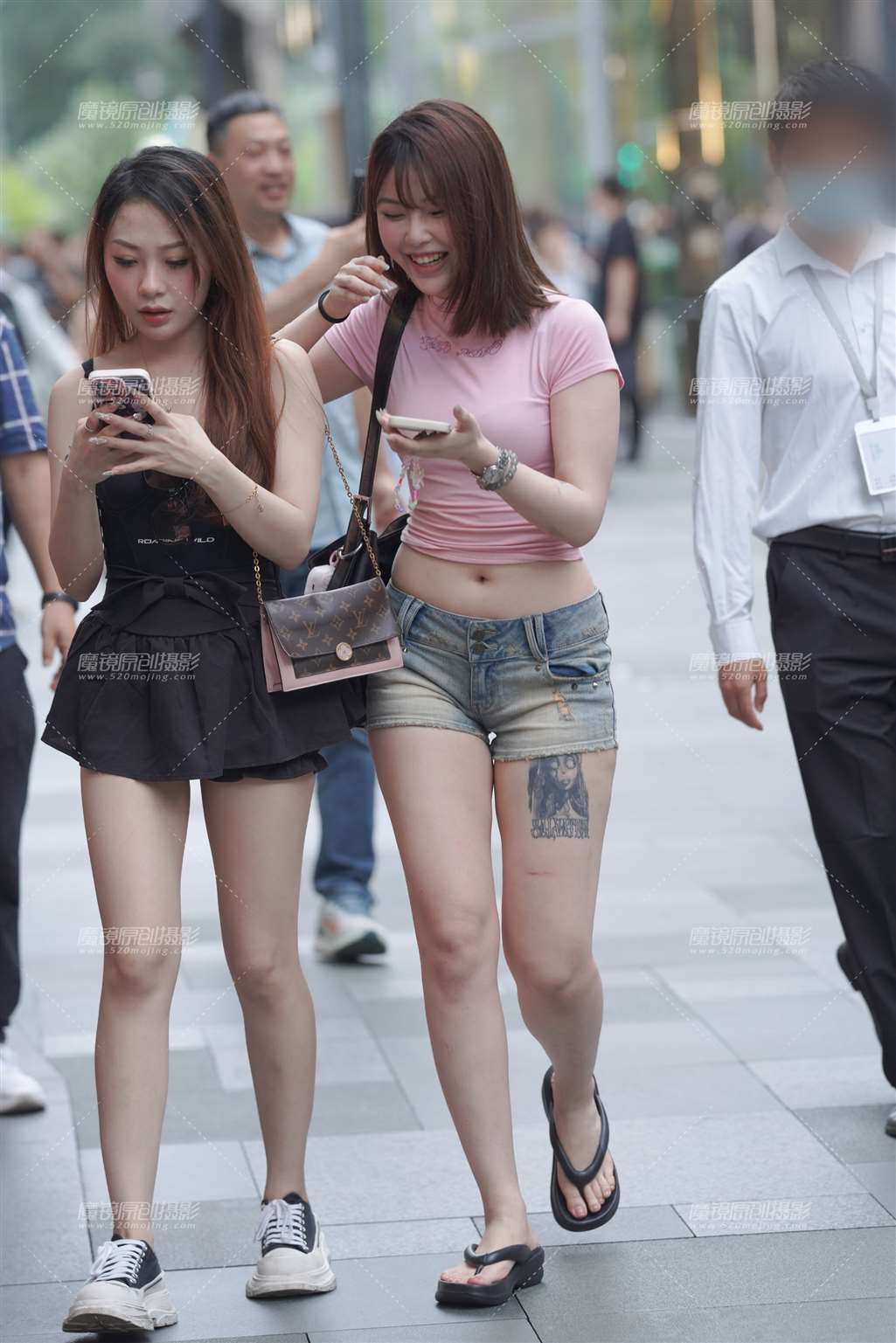 图片[5]-热裤小妹-流行馆