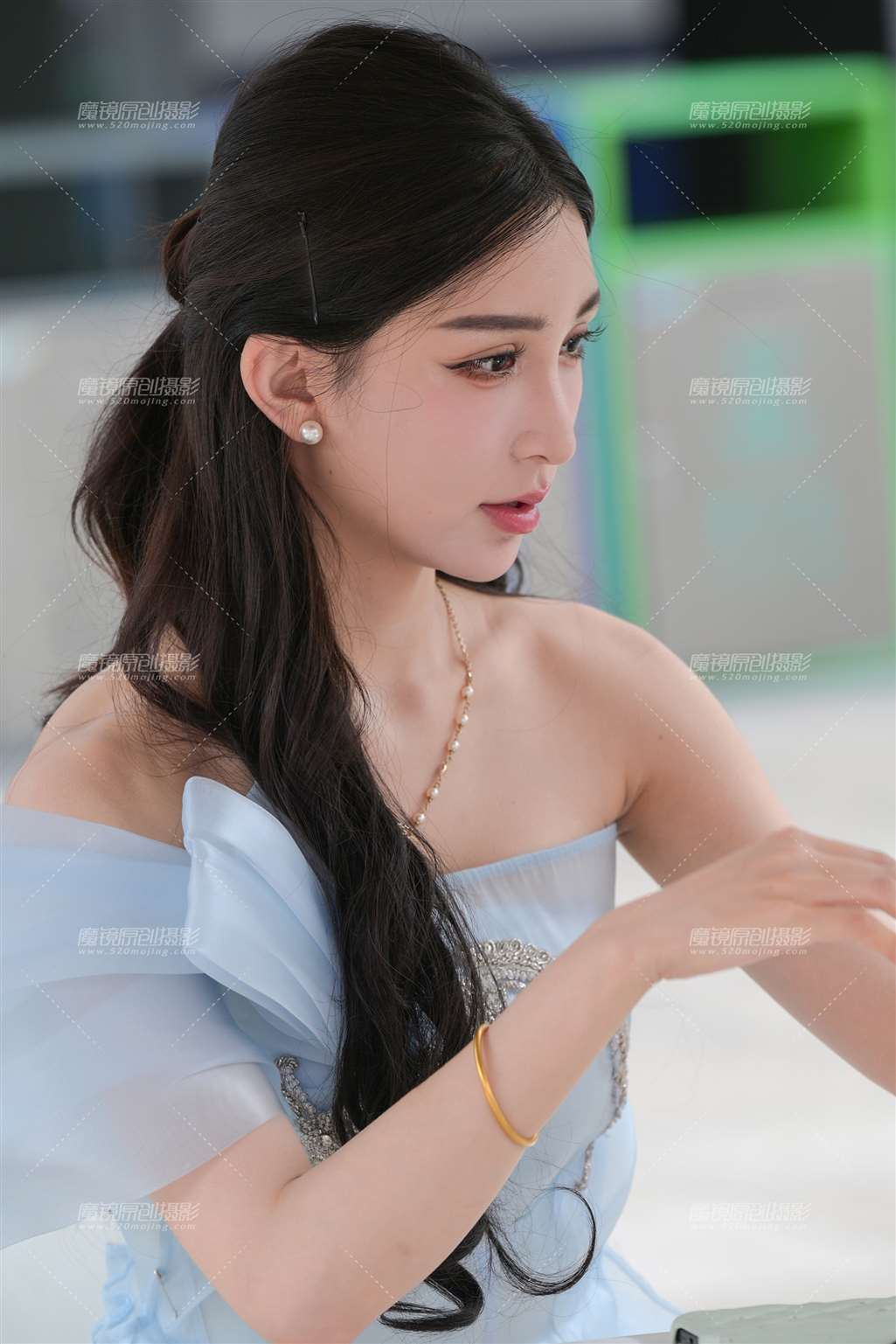 图片[3]-蓝衣美腿-流行馆