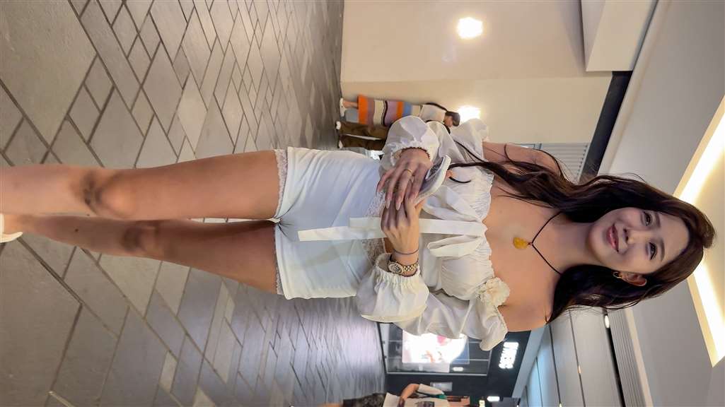 热裤长腿女友（视频版）-流行馆