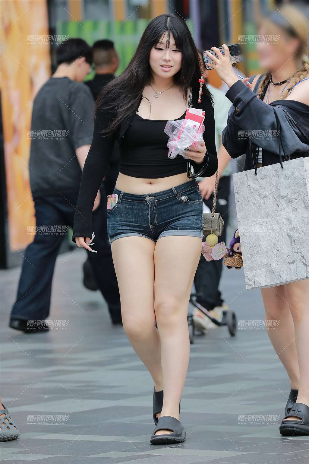 图片[3]-丰韵牛仔热裤美女-流行馆